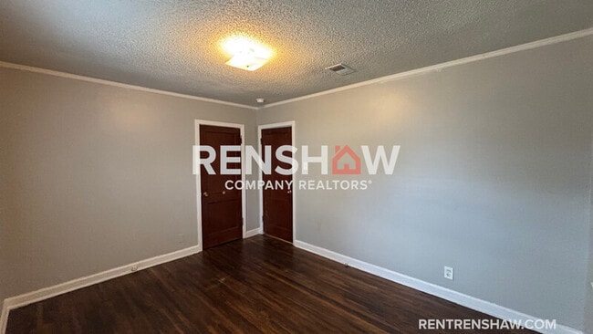 Building Photo - 1599 Hope St