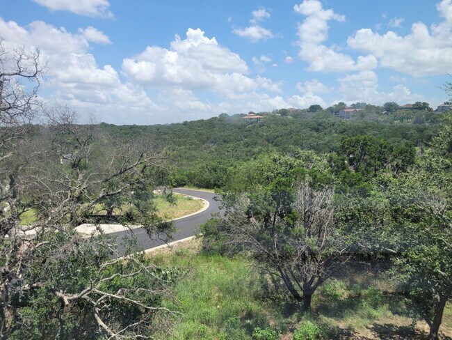 Building Photo - ***2 Bedroom 3 Bathroom Townhome for Lease in Horseshoe Bay, TX.***