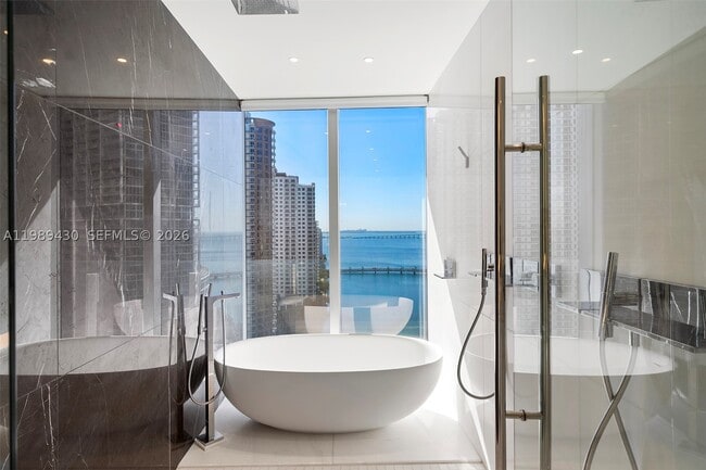 Building Photo - 300 Biscayne Blvd