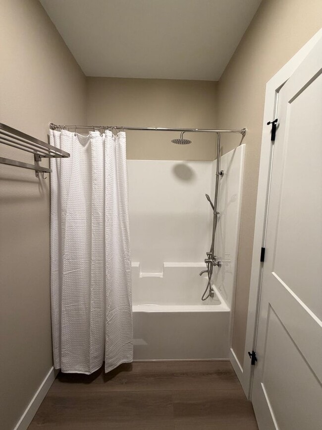 Building Photo - 2121 Carr Rd