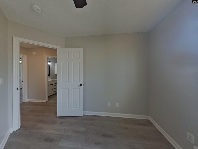 Building Photo - 105 Thornby Rd