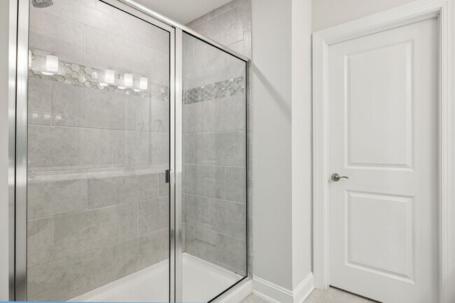 Building Photo - Clover Glen Rental