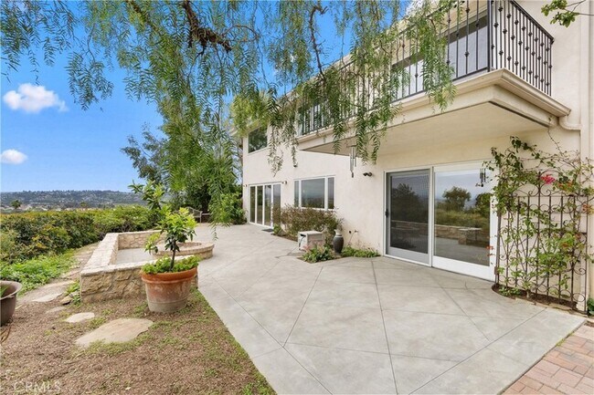 Building Photo - 29582 Quigley Dr