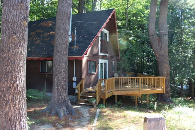 Building Photo - **WINTER RENTAL** Adorable Meredith Chalet...
