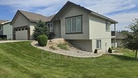 Building Photo - 18116 N Division Rd