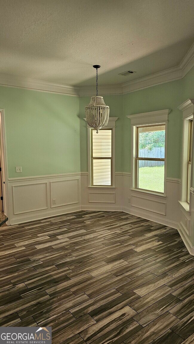 Building Photo - 304 Durgin Drive