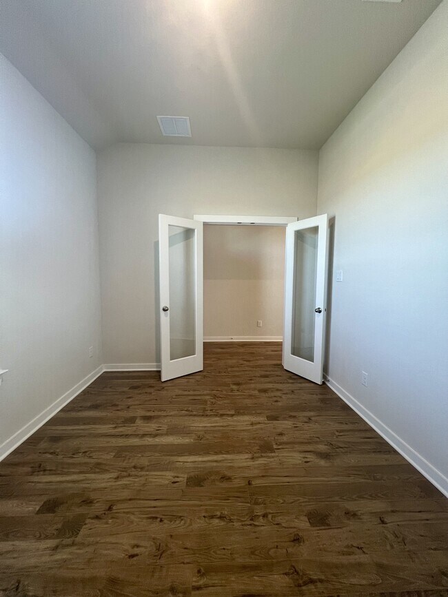 Building Photo - 14438 Inspiration Pt