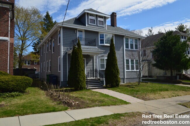 Primary Photo - 62 Manet Rd