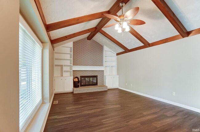 Building Photo - 5931 Spring Oak Ct