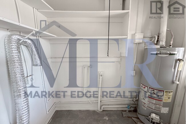 Building Photo - 2Bed/1Bath House at McDowell/32nd St! NO CREDIT, NO BACKGROUND, NO RENTAL HISTORY CHECK!