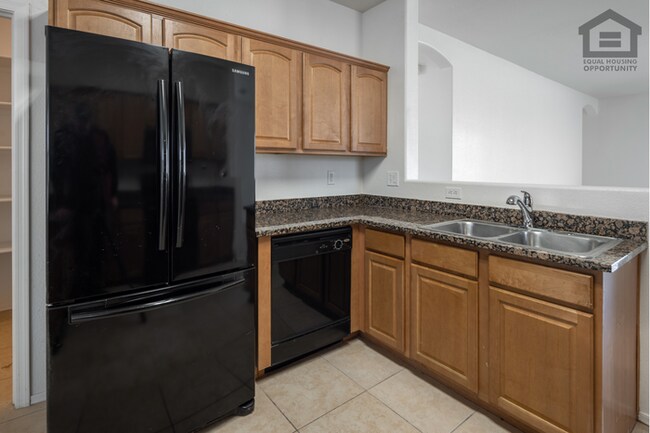Building Photo - 4Bed/2Bath House in Maricopa! Move-In Ready on 11/12/2026!
