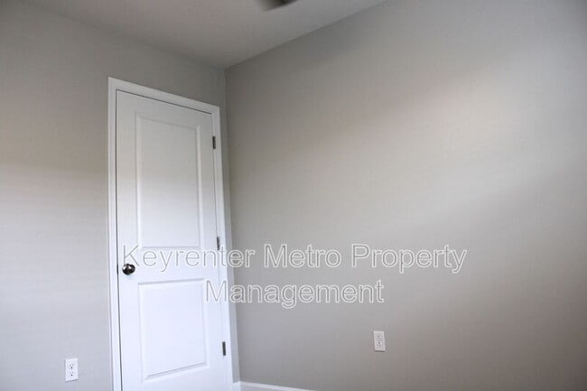 Building Photo - 9818 Ruby Lockhart Blvd