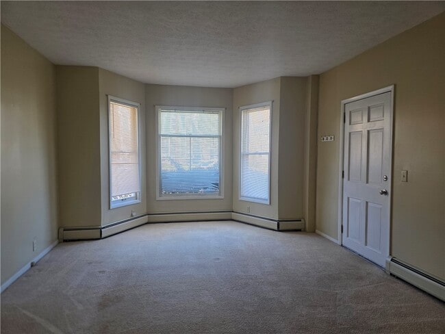 Building Photo - 715 W Water St