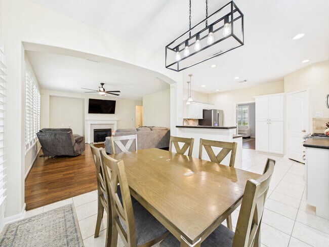 Building Photo - 4503 Avery Hollow Ct