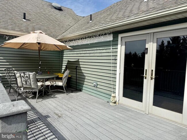 Building Photo - 507 N Main St