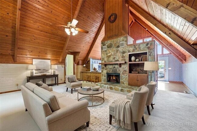 Building Photo - 114 Cherokee Dr S