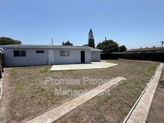 Building Photo - 5576 Conrad Ave