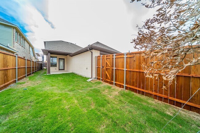 Building Photo - 12345 Hulson Trl