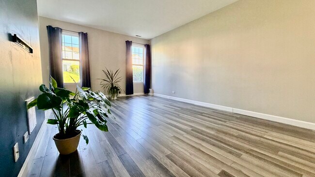 Building Photo - 1904 Cobblestone Dr