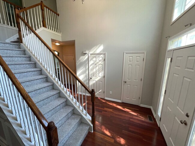 Building Photo - 10704 Copper Ridge Dr