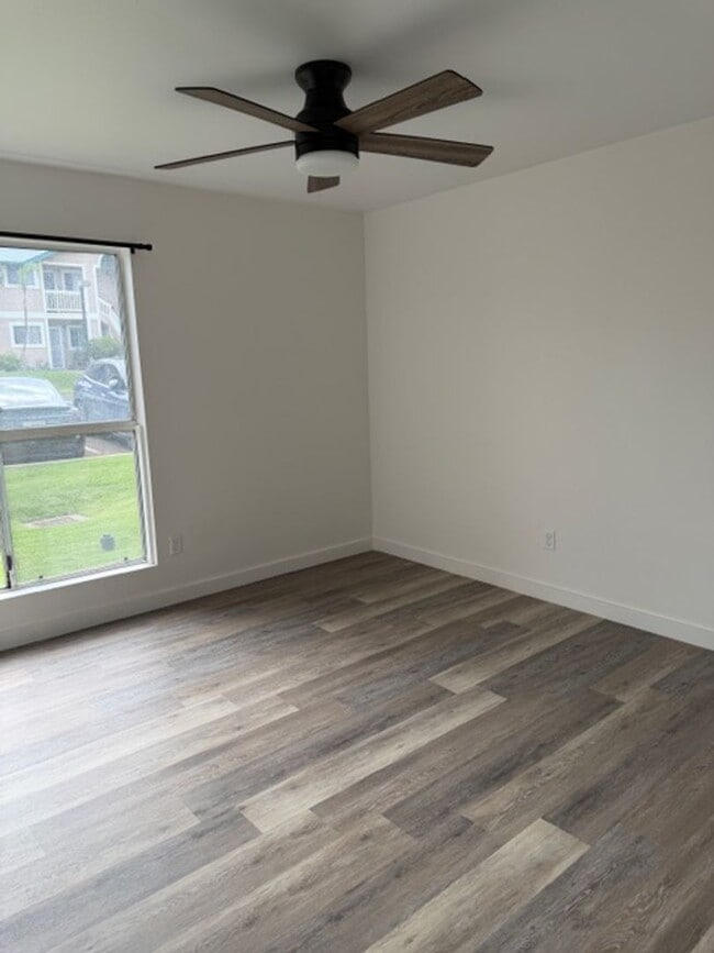 Building Photo - remodled 3 bedroom townhome in Wailuku