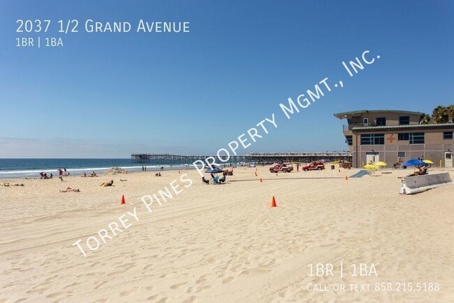 Building Photo - 2037 1/2 Grand Avenue-