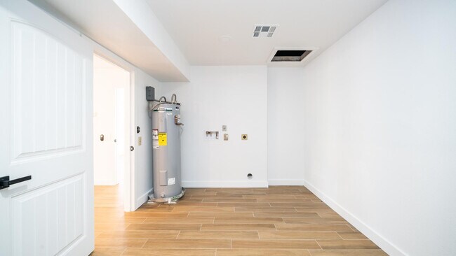 Building Photo - 14044 N Cameo Dr