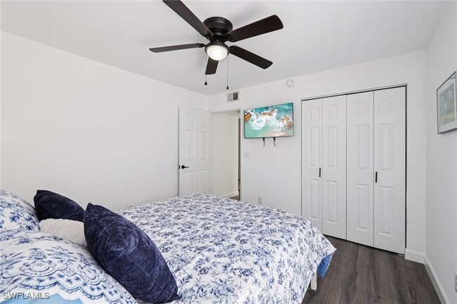 Building Photo - 845 New Waterford Dr