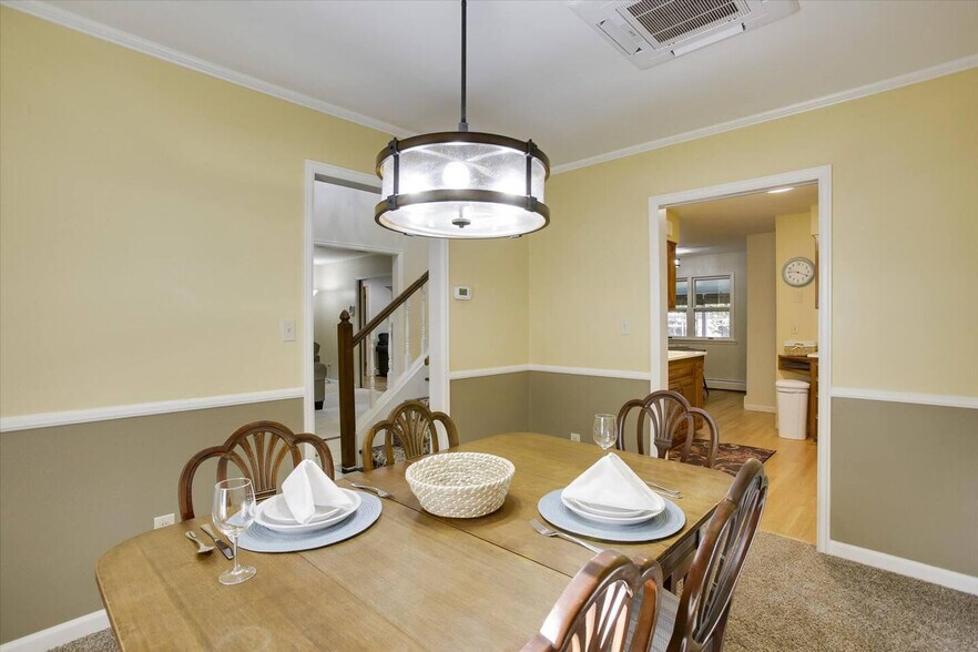 Building Photo - 1908 Pawnee Dr