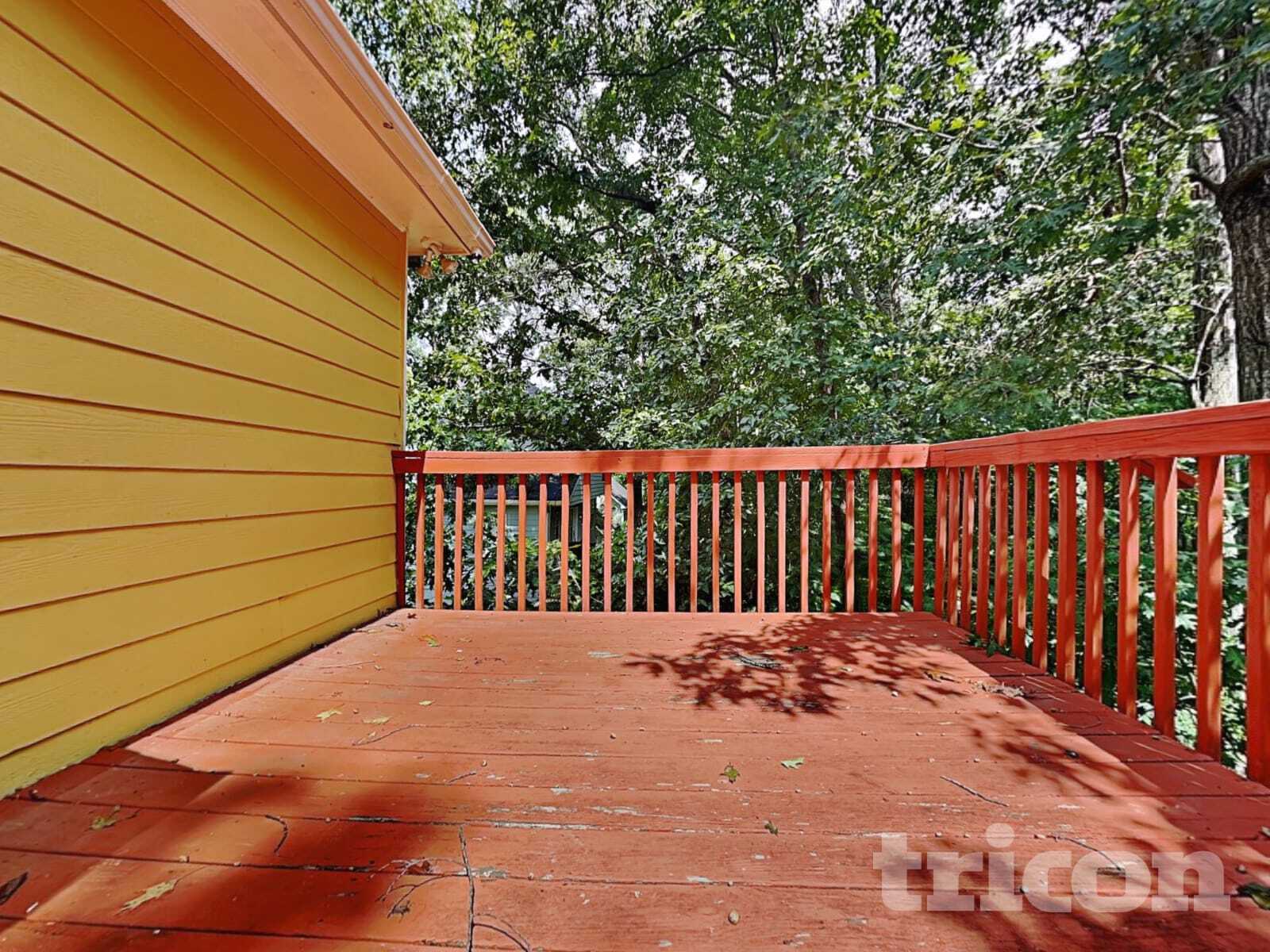 Building Photo - 2114 Lindley Ln