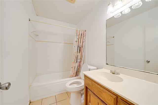 Building Photo - 11323 Golden Triangle Cir