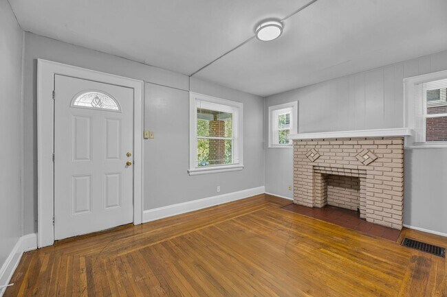 Building Photo - 1026 Schiff Ave