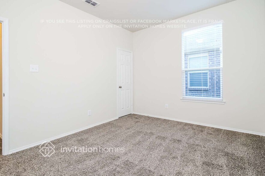Building Photo - 3113 Layla Creek Dr