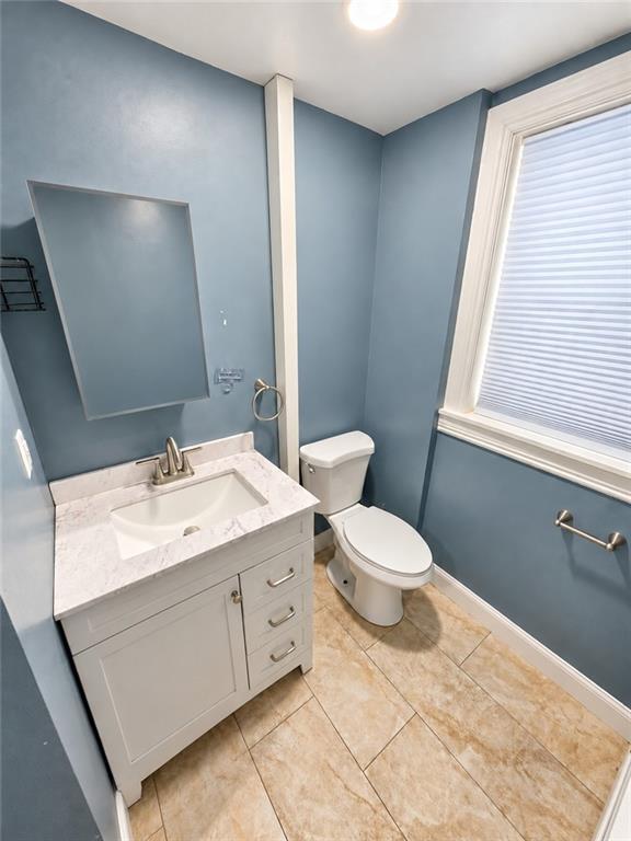 Building Photo - 56 Lilac St