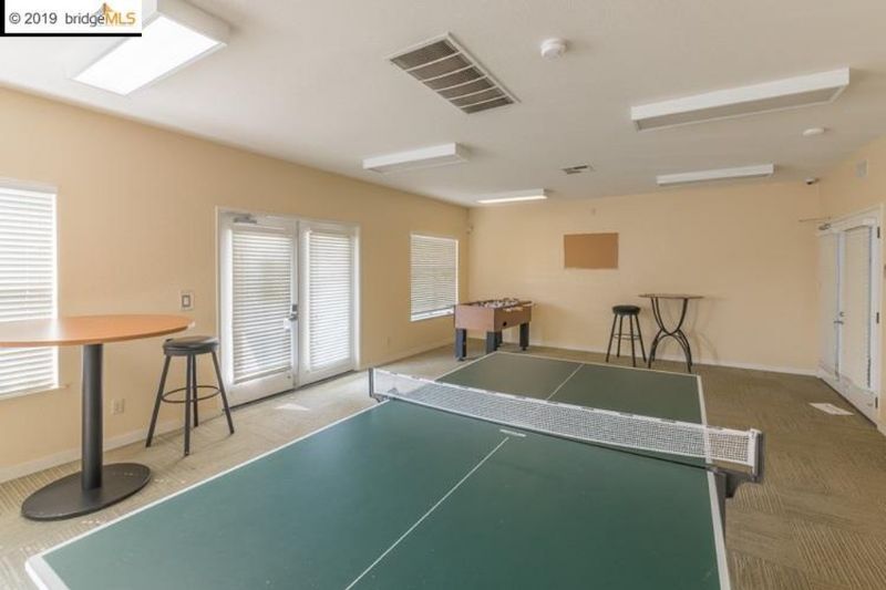 Club house - 26 Bayside Ct