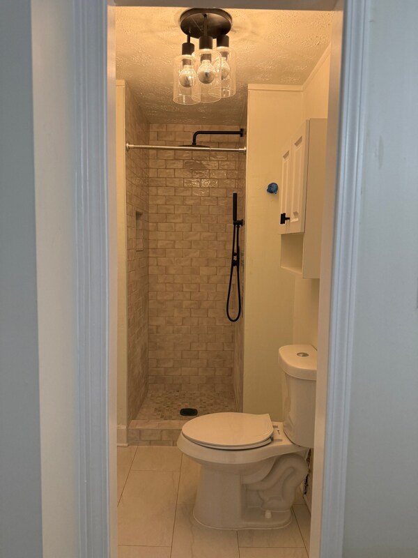 Building Photo - 6930 Dogwood Ln