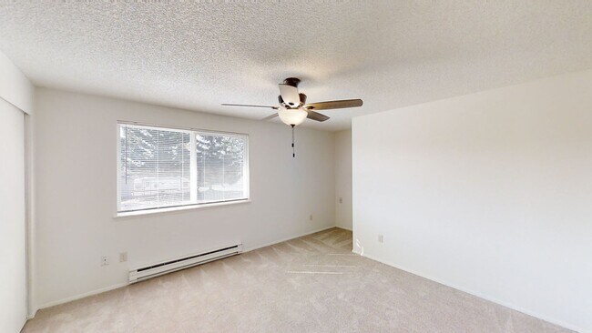 Building Photo - 13605 107th Ave Ct E