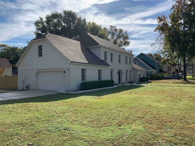 Building Photo - 1946 Corbin Rd