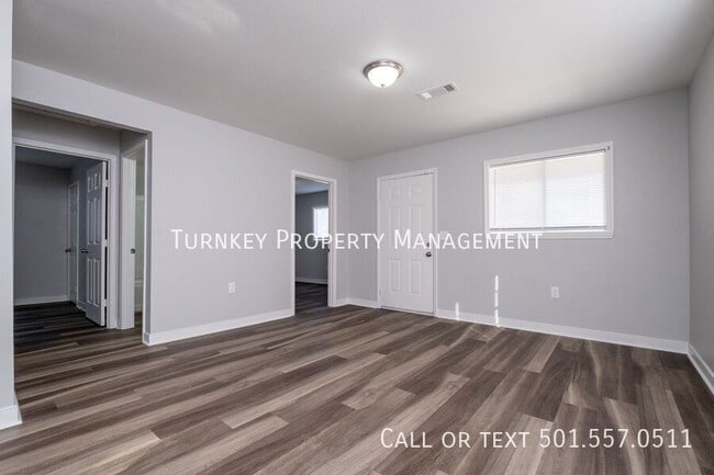 Building Photo - 1624 Brown St