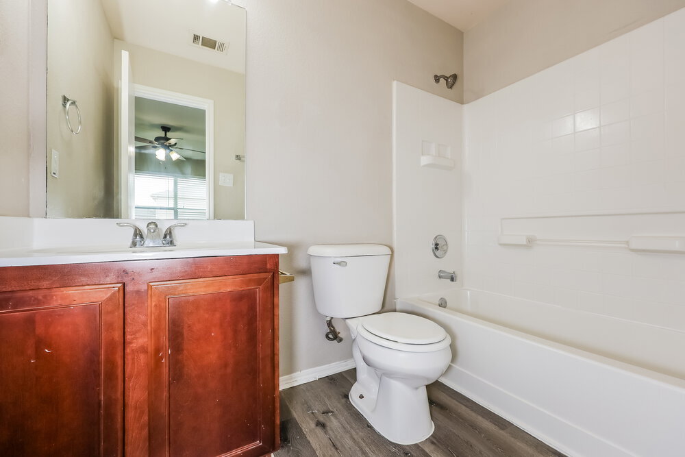 Building Photo - 6217 Winnebago Ct