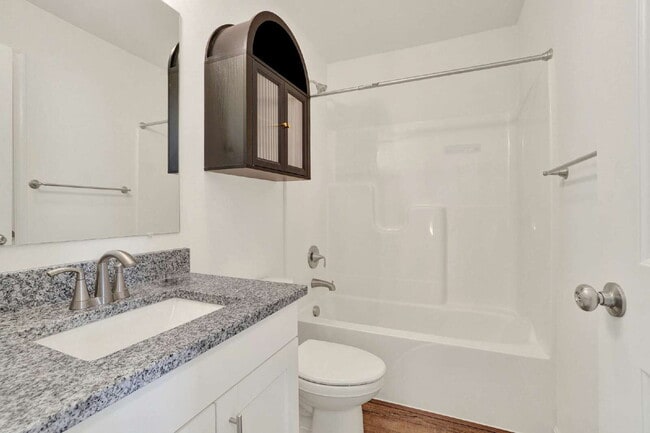 Building Photo - A Welcoming Place to Call Home in Red Lion