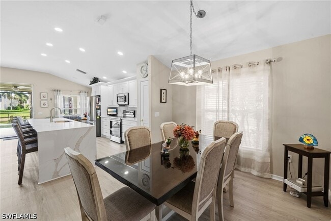 Building Photo - 10020 Horse Creek Rd