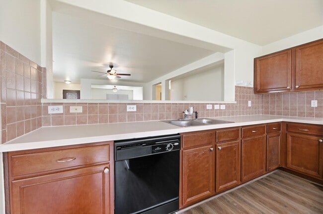 Building Photo - 18110 Jills Way Ln