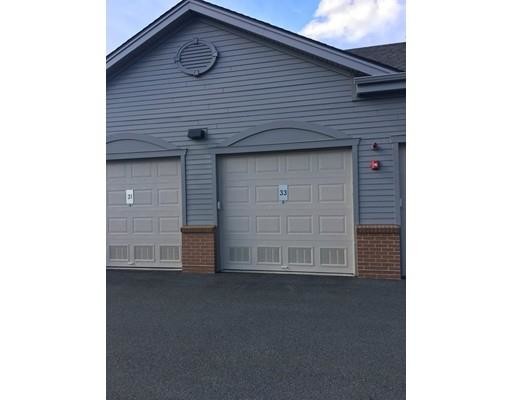 Building Photo - 8 Quarry Ln