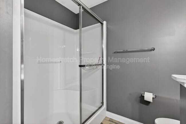 Building Photo - 401 Falcons Prey