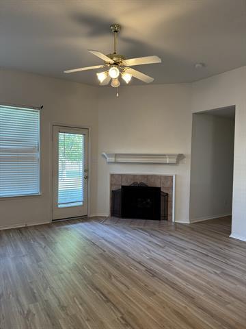 Building Photo - 9522 Glenshee Dr