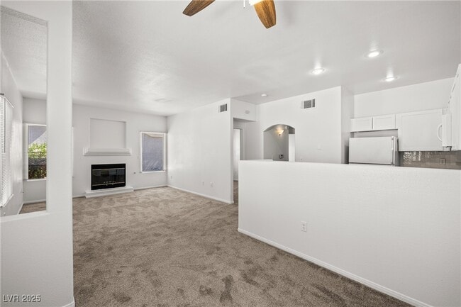 Building Photo - 1706 N Jones Blvd