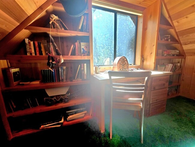 Building Photo - 1921 Bernina Dr