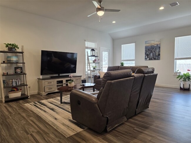 Building Photo - 13304 Big Sky Ct