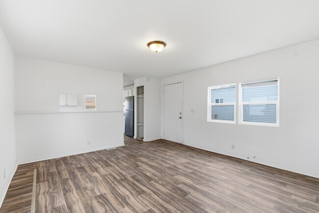 Building Photo - 107 Gumbo Dr